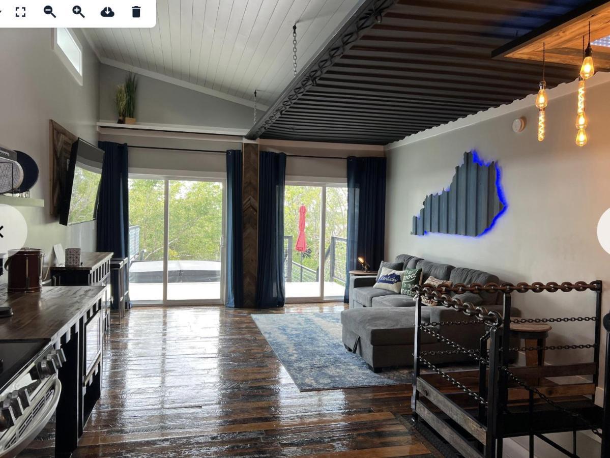 Lockridge Park Hotel Данвил Екстериор снимка