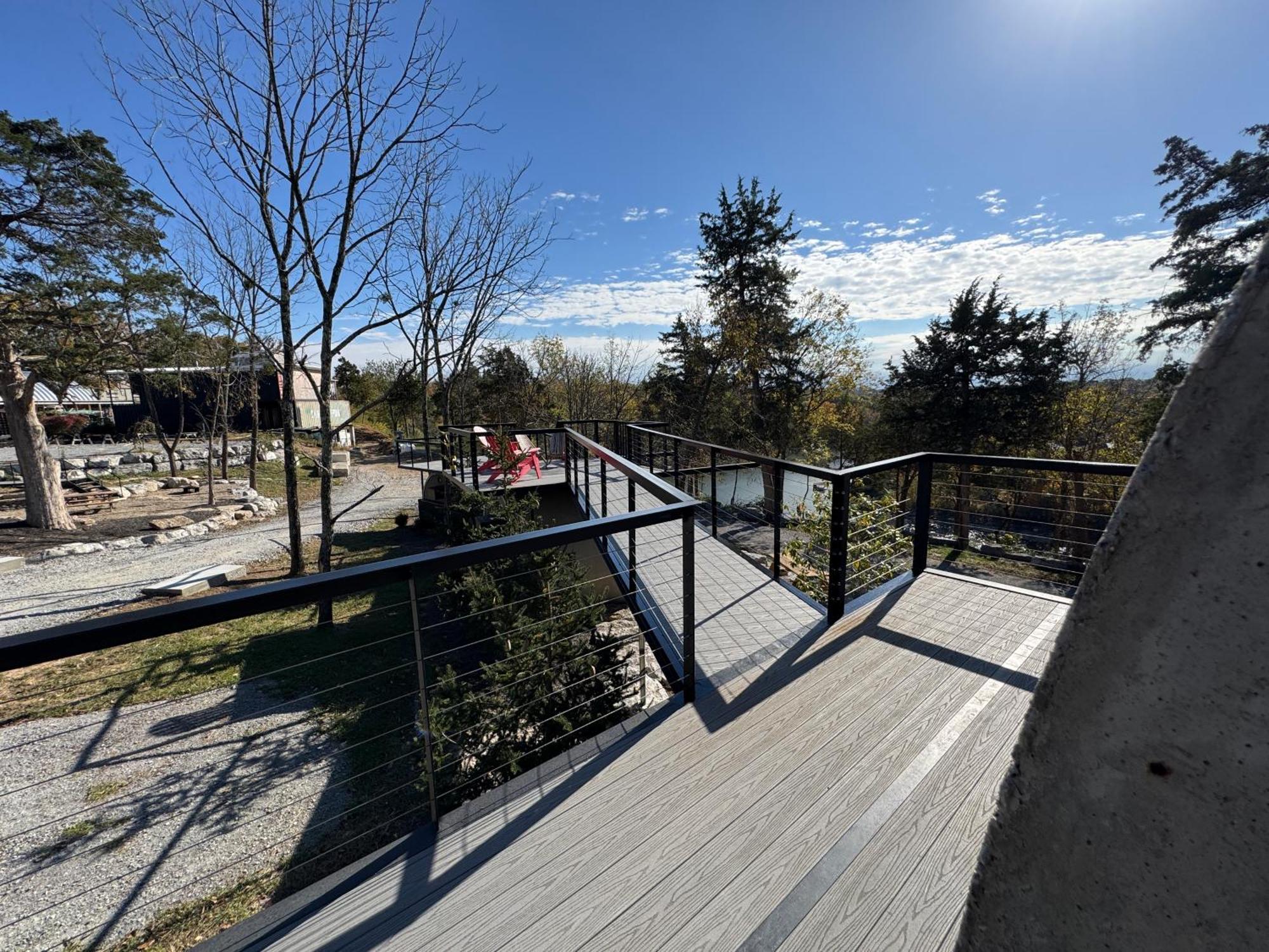Lockridge Park Hotel Данвил Екстериор снимка